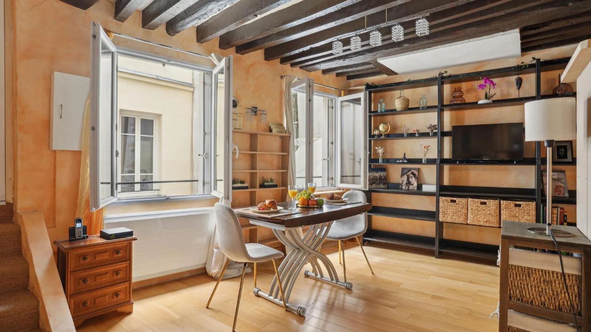 Apartment Le Marais & Pompidou - Cityapartmentstay
